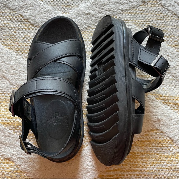 doc martens platform sandals - Picture 5 of 11